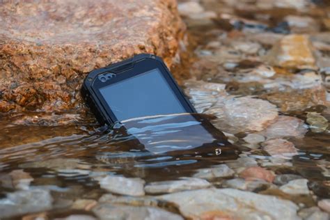 Unveiling the Symbolic Interpretations: A Mobile Device Submerged in Aquatic Environment