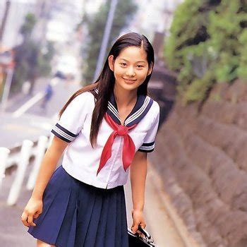 Yuka Hioki's Education and Career