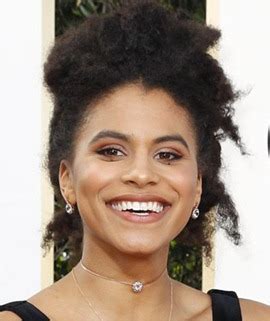 Zazie Beetz Height: Learn her measurements